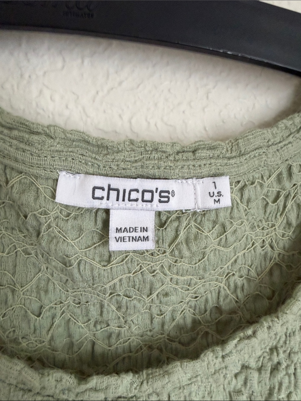 Chico's Sage Green Crinkle Short Sleeve Tee - Picture 2 of 2